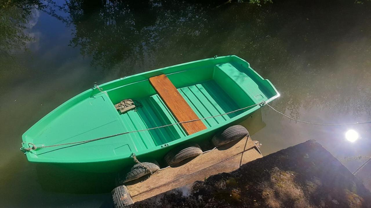 Le Gite Embarque - Gere Par Presta-Zen'Services - Barque Electrique En Supplement Verdun-sur-Meuse Exterior photo